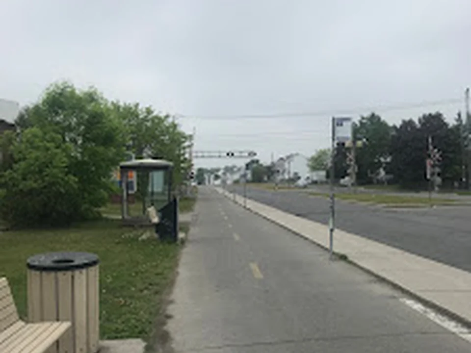 Deux-Montagnes, Montréal