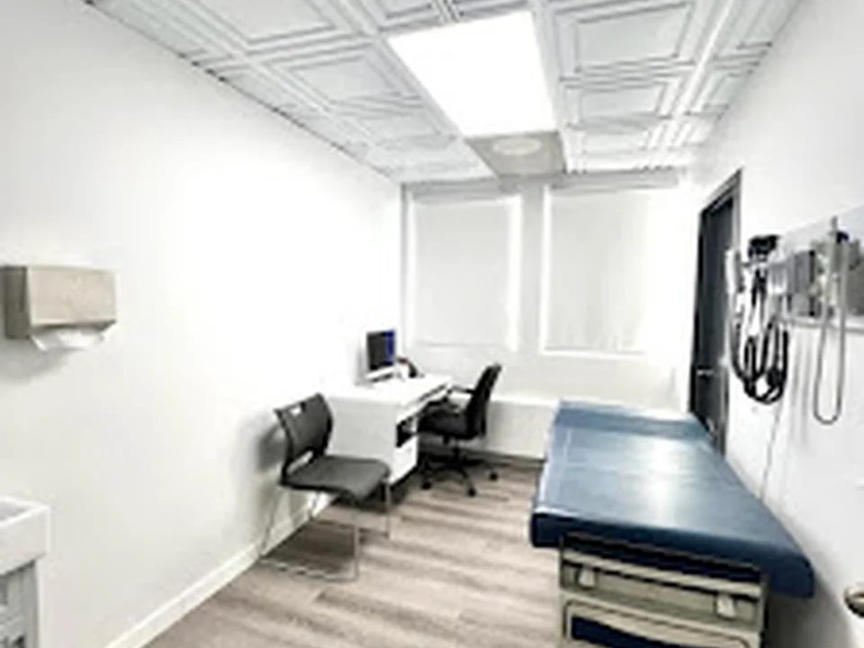 Acne-Derma | Acne Clinic, West Island | Dermatologist, Montréal