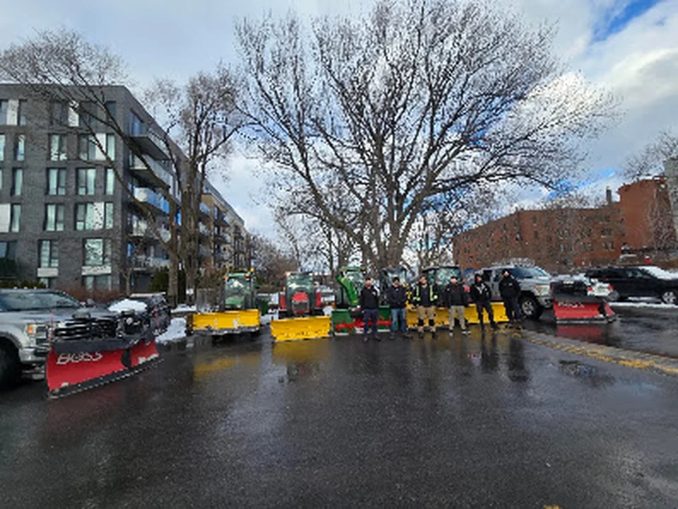 Dk Déneigement, Montréal