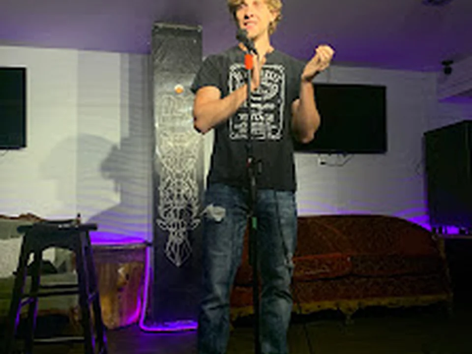 Tuesday Good Night Comedy Show, Montréal