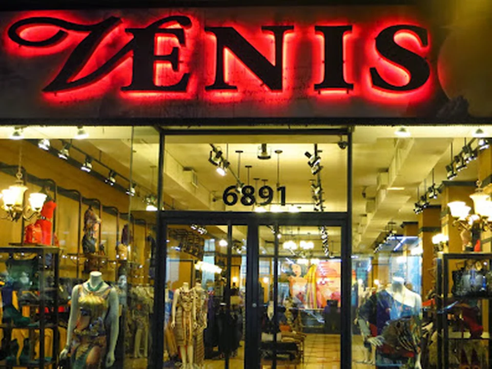 Venis, Montréal
