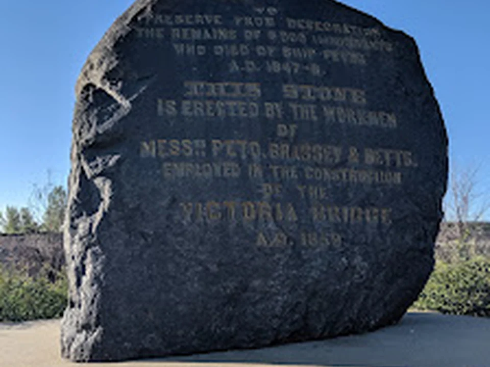 Monument commémoratif irlandais, Montréal