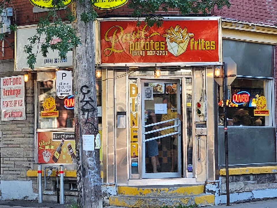 Paul Patates, Montréal