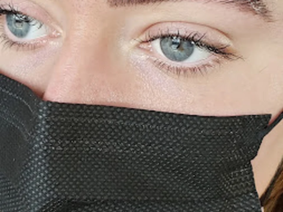 Brows by Tania, Montréal