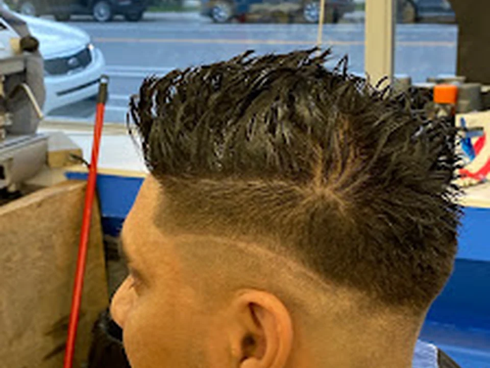 NDG Coiffure Salon Ayad Pour Hommes, Montréal
