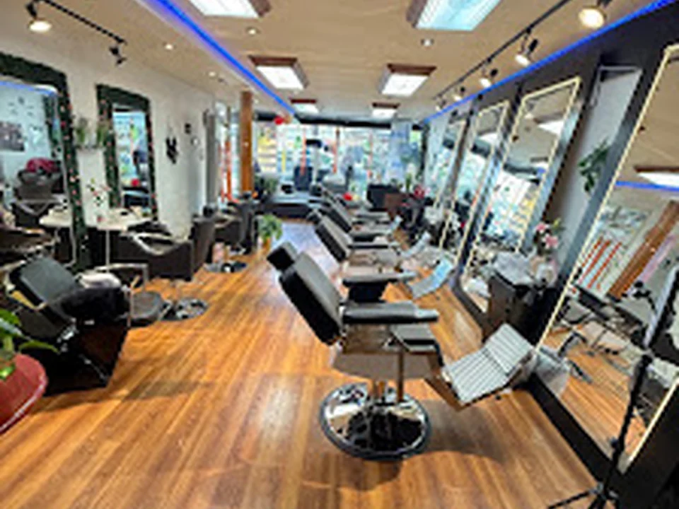 Asamy Sourcils et Esthetique, Montréal
