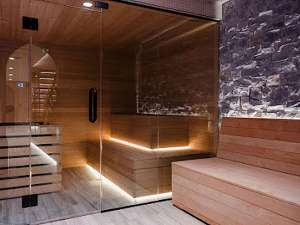 Spa Carré Saint-Louis, Montréal