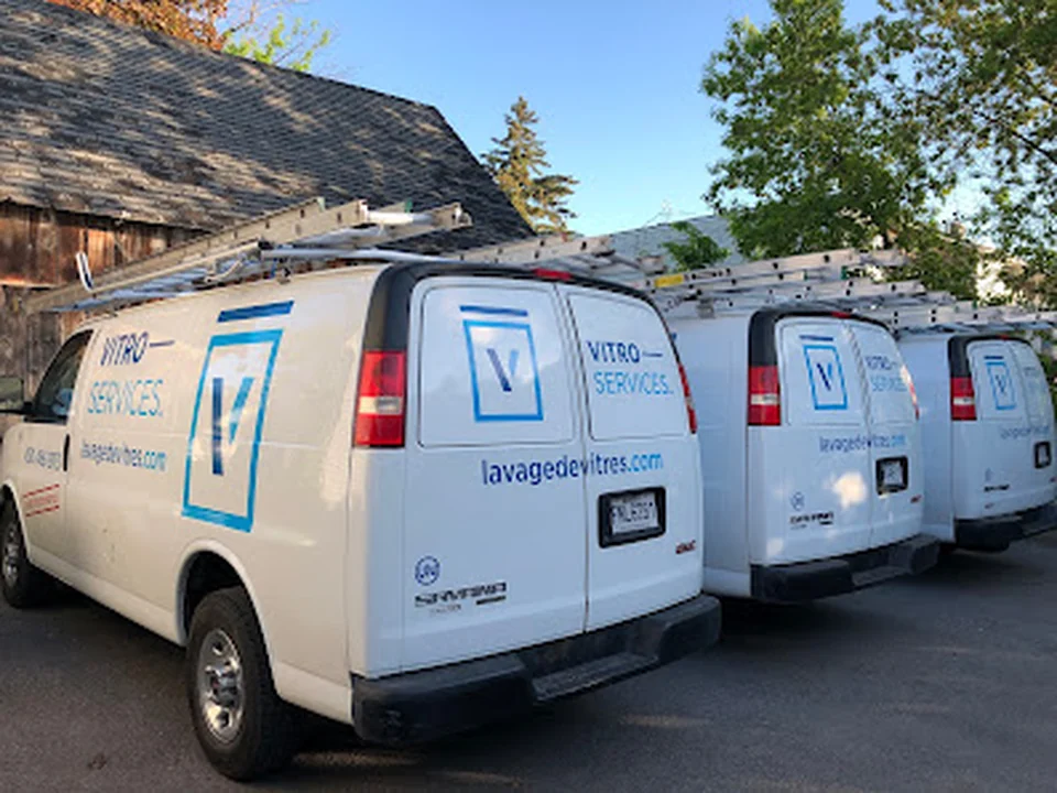 Vitro-Services, Montréal