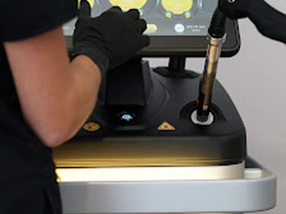 EsthetiK - Clinique de soins esthétique, Montréal