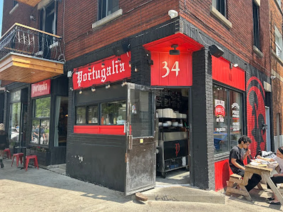 Rôtisserie Portugalia, Montréal