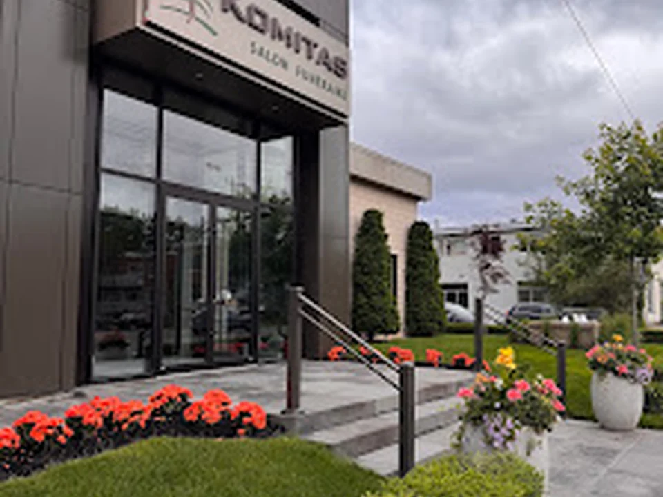 Komitas Salon Funéraire Inc, Montréal