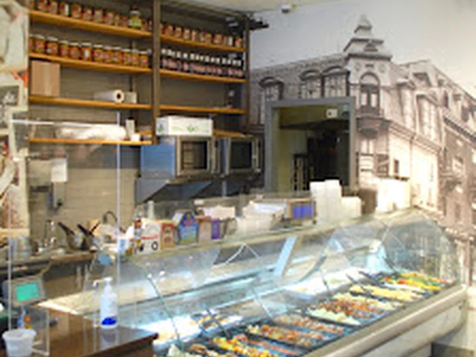 DELI 365, Montréal