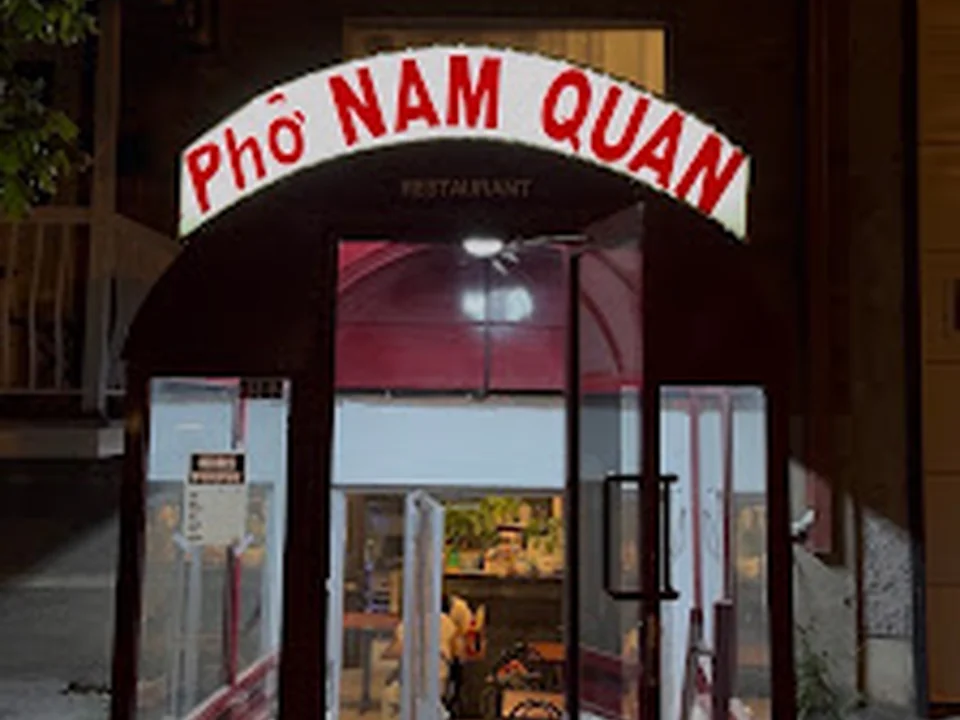 Phở Nam Quan, Montréal