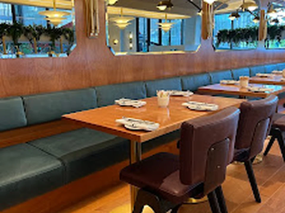 COMMODORE restaurant Montréal