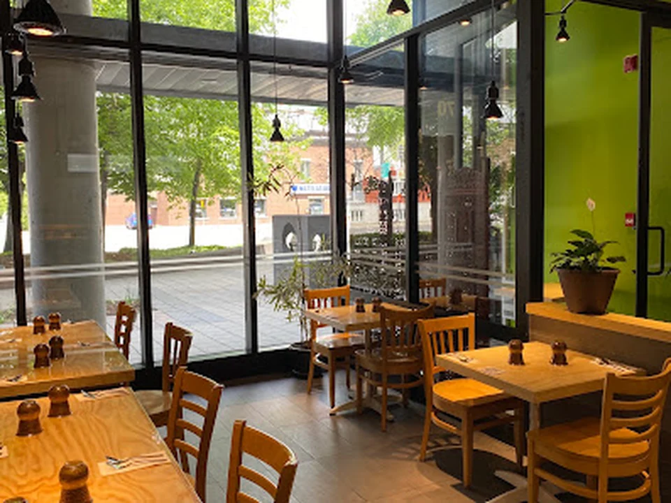 Restaurant Hindusthali, Montréal
