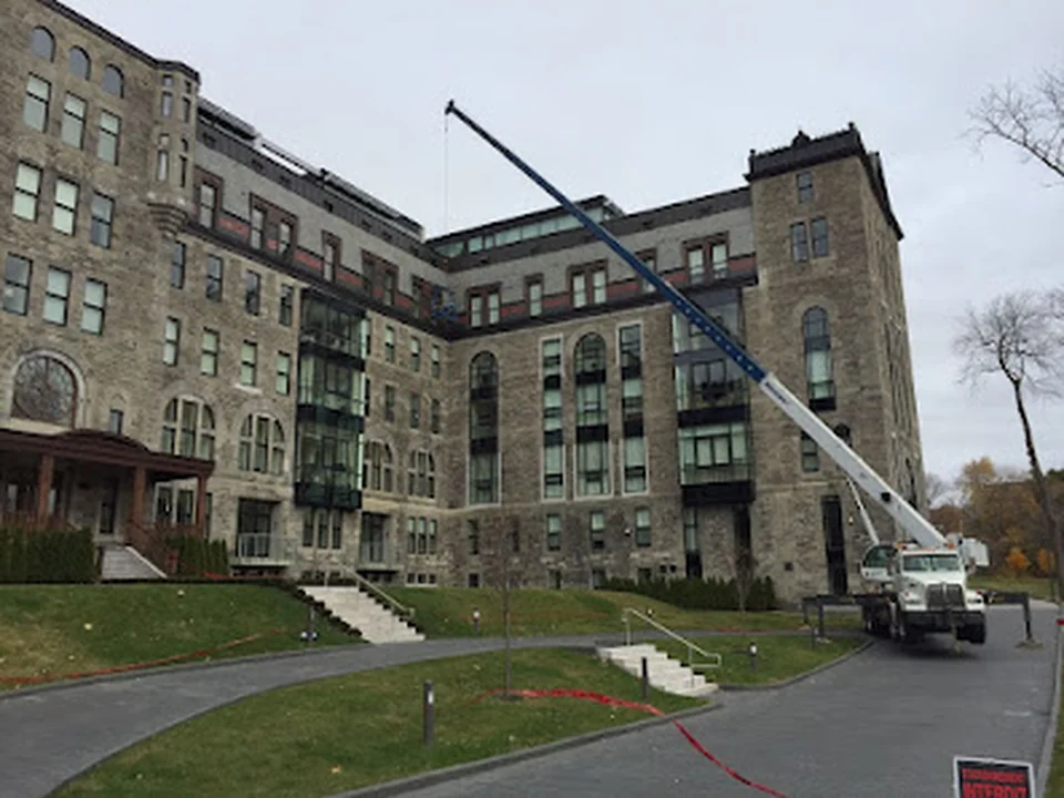 Aqua Shine Cleaning - Professional Pressure Washing & Window Cleaning, Montréal