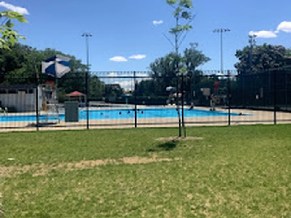 Piscine du parc Pie-XII, Montréal