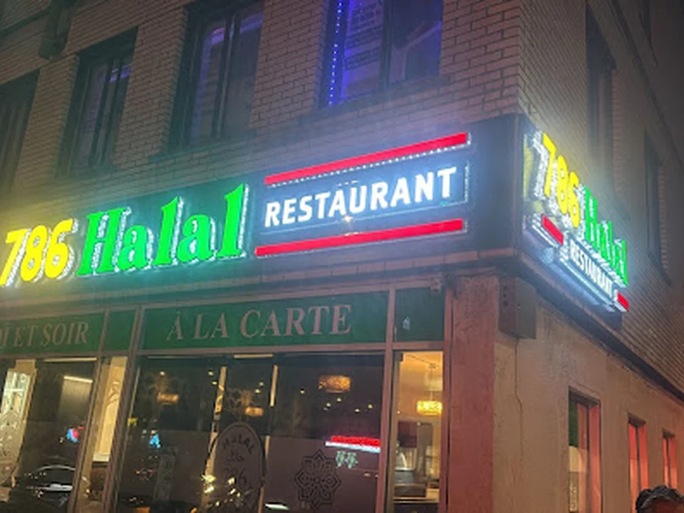 786 Restaurant Halal, Montréal