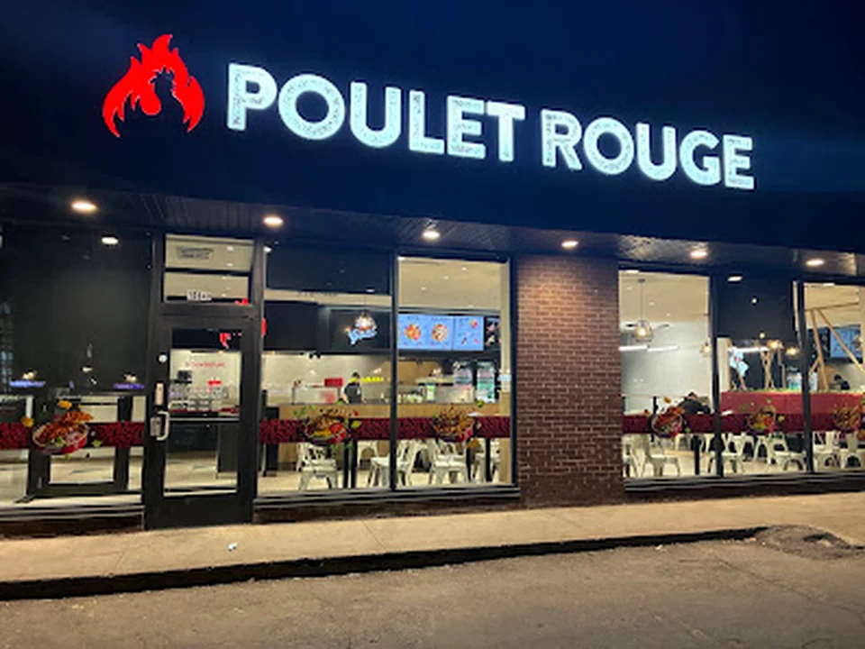 Poulet Rouge, Montréal