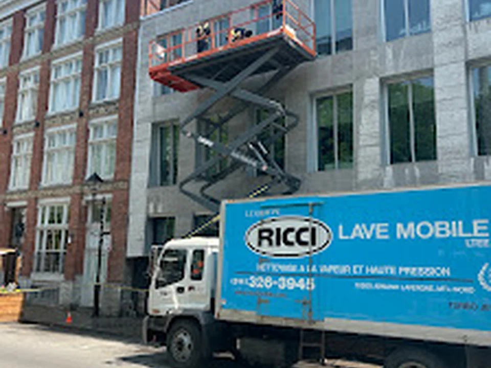 A-1 Atelier Ricci Lave Mobile Ltée, Montréal