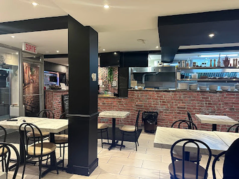 Zam Zam Grill restaurant & café Halal, Montréal