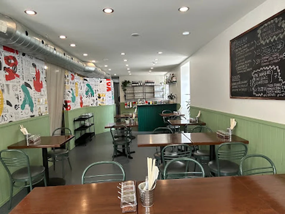 Chai-Yo, Montréal