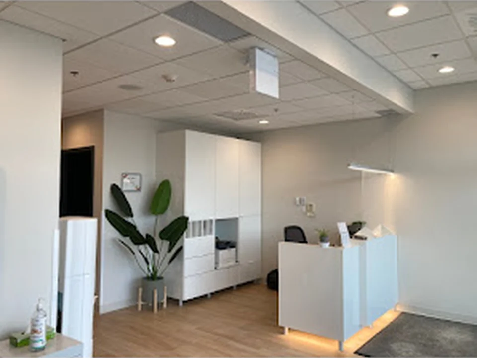 Biron - Laboratoire médical, Montréal