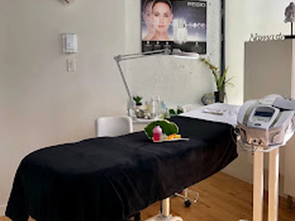 Academie Internationale Compétence Beauté, Montréal