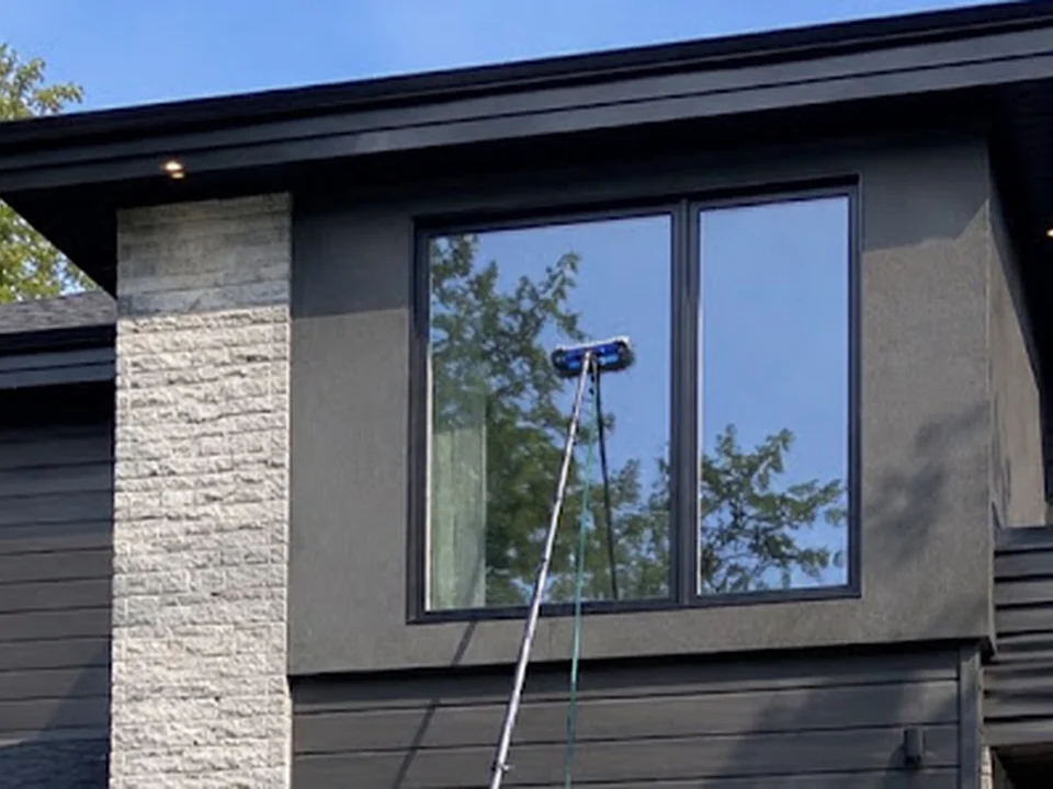 lavage des vitres Entretien Ménager •Jolie Québec, Montréal