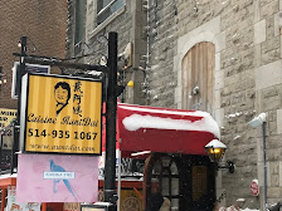 Cuisine AuntDai, Montréal