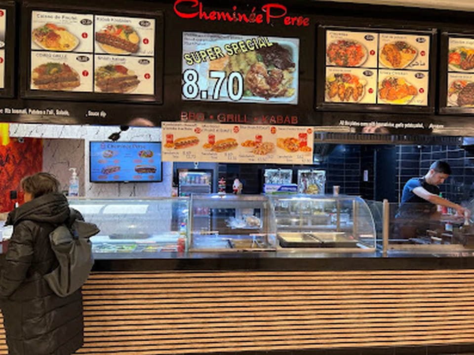 Cheminée Perse, Montréal