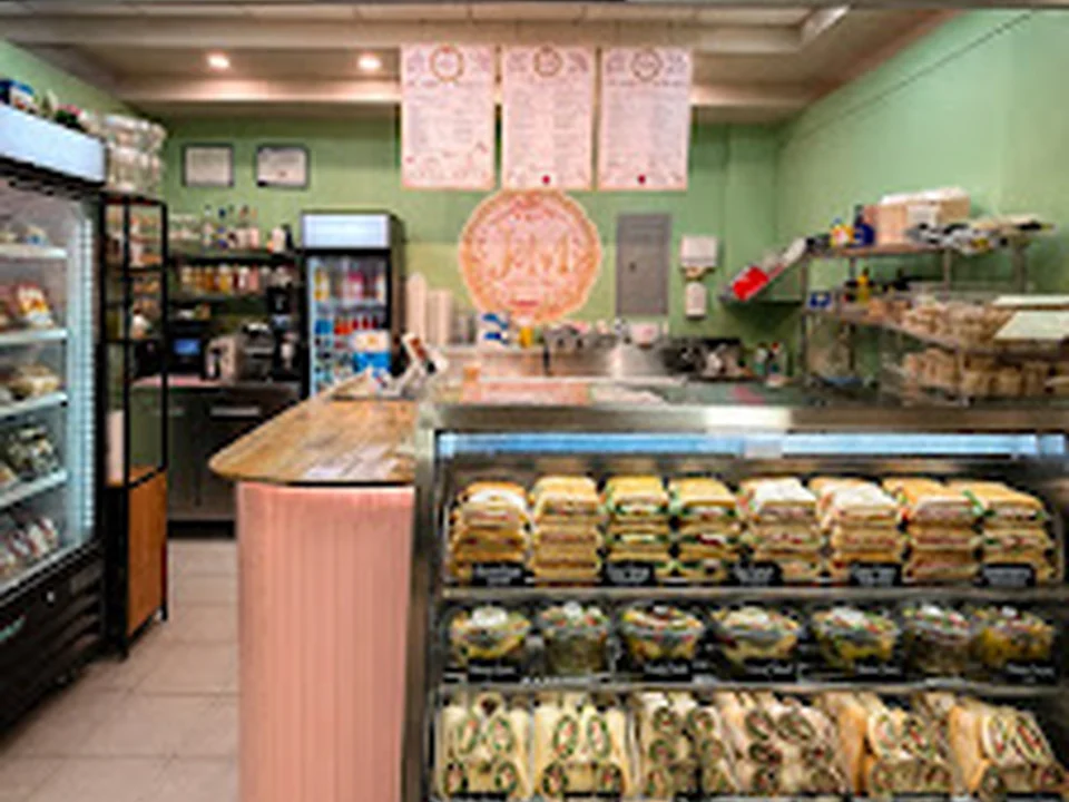 j&m cuisine, Montréal