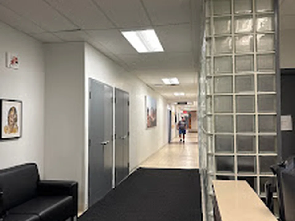 LCI École de langues – LCI Language School, Montréal