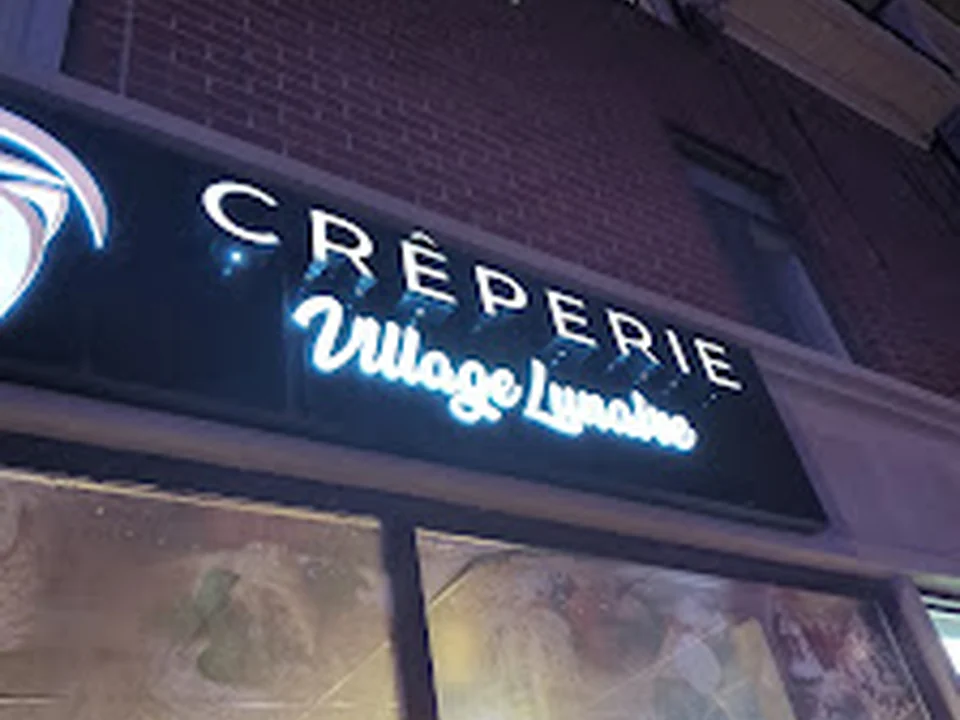 Crêperie village lunaire, Montréal