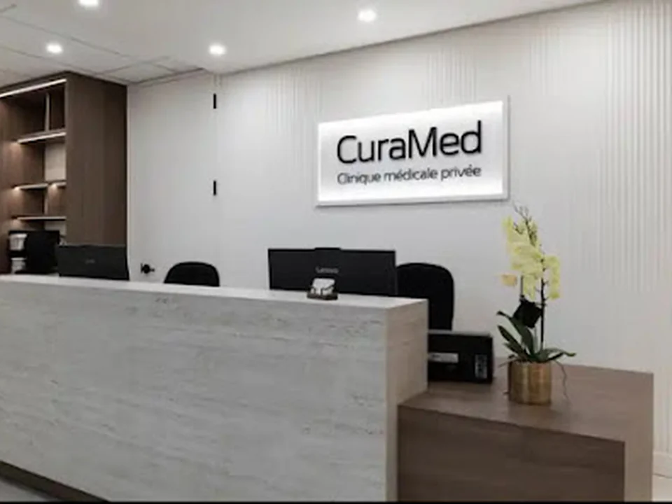 Clinique Médicale CuraMed, Montréal