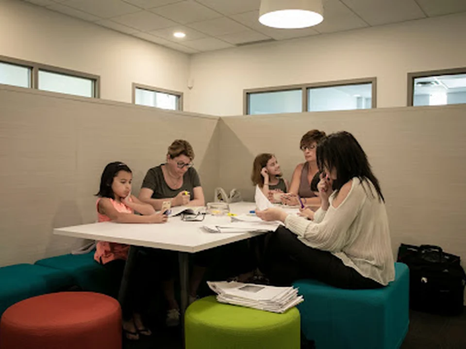 Centre Pédagogique La Renaissance | Aide aux devoirs et tutorat, Montréal