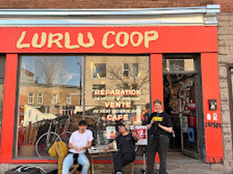 Lurlu Coop, Montréal