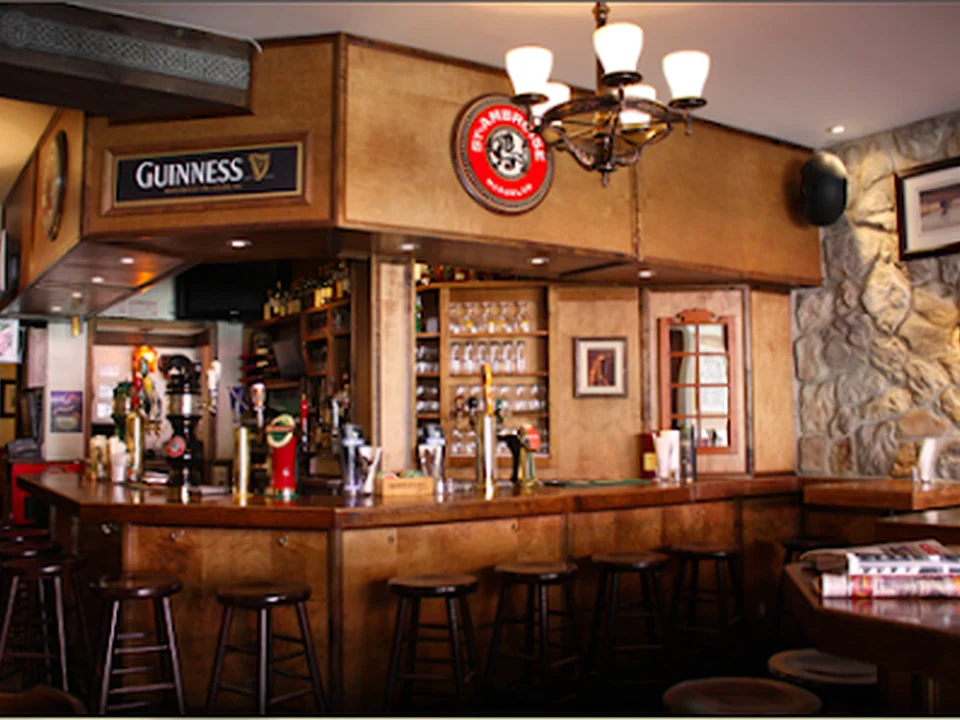 Ye Olde Orchard Pub et Grill, Montréal
