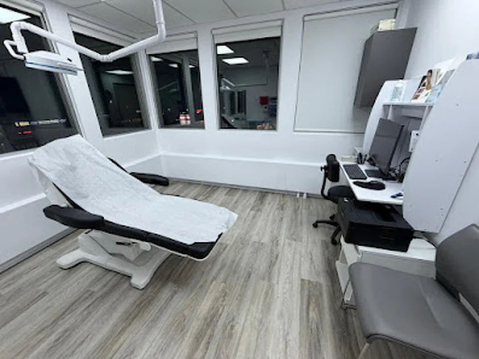 Dermatologue Privé Laval, Montréal